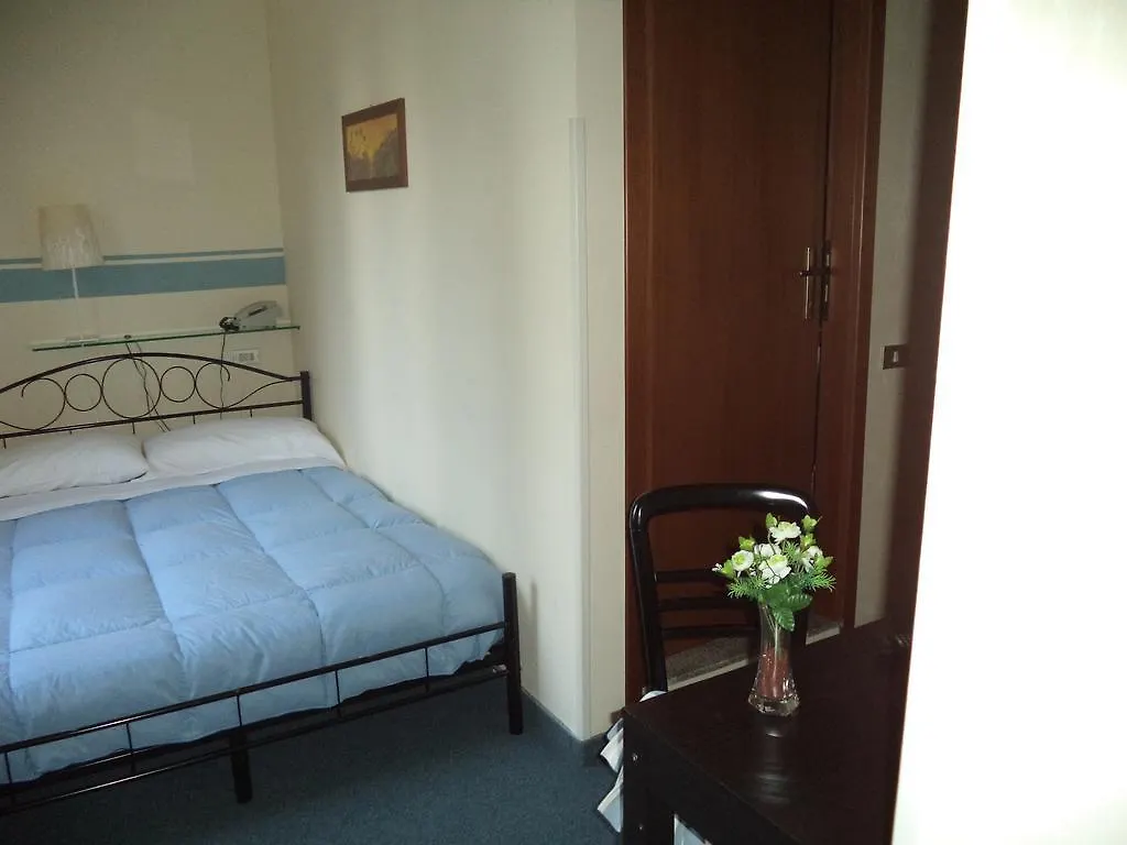 Hotel Il Nibbio Magreglio Italie